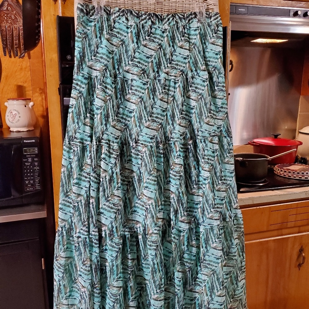 Clothes - Picture 3 of 3
